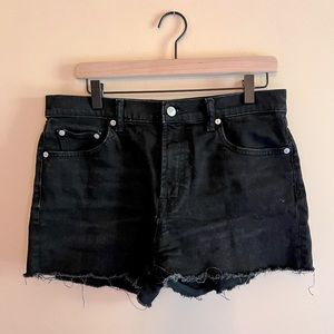 Gap Black Denim 3” Distressed Cut Off Shorts Women’s 30